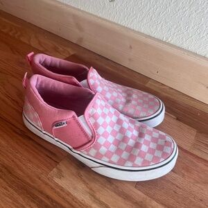 💕Pink checkered slip on vans💕